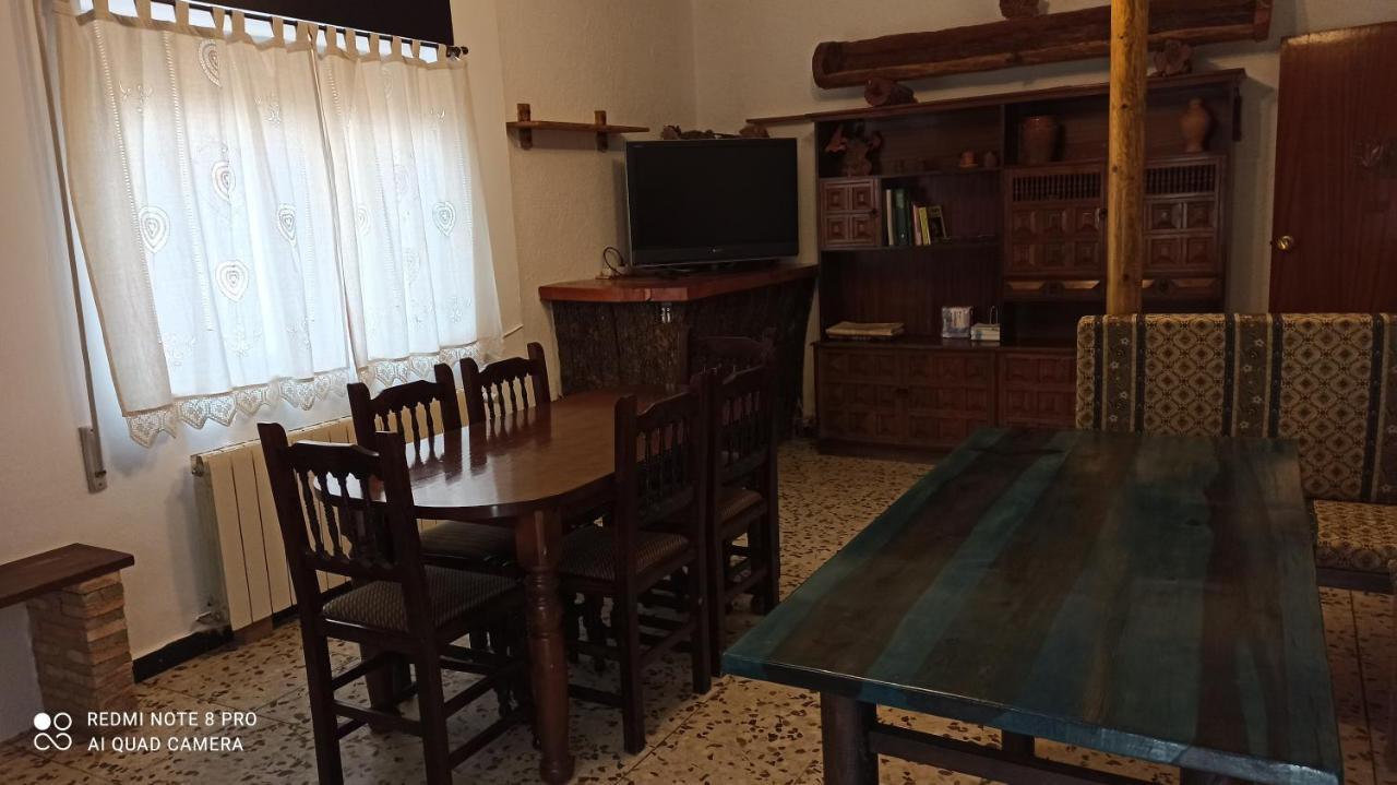 Gasthaus Fuente Del Gamellon Buenache de la Sierra Exterior foto