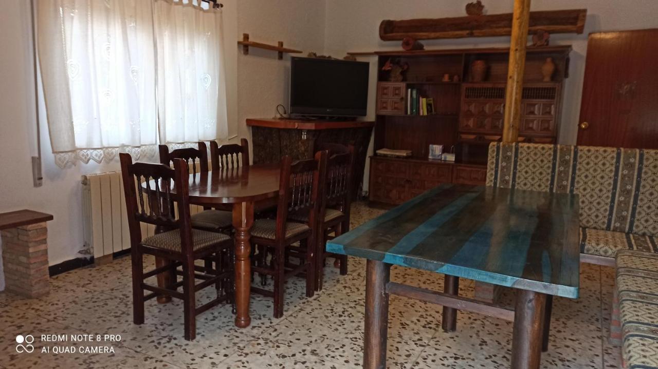 Gasthaus Fuente Del Gamellon Buenache de la Sierra Exterior foto
