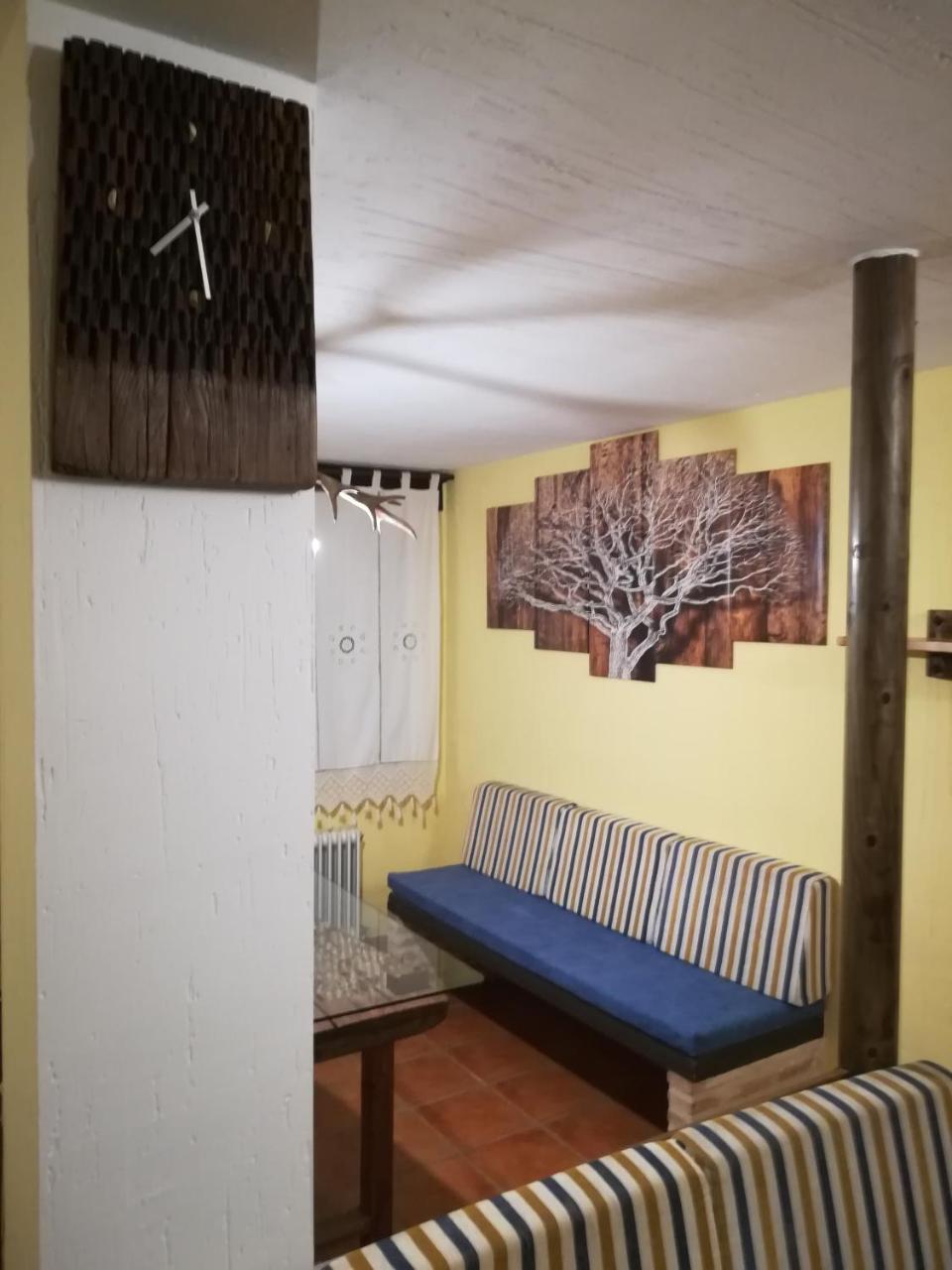 Gasthaus Fuente Del Gamellon Buenache de la Sierra Exterior foto