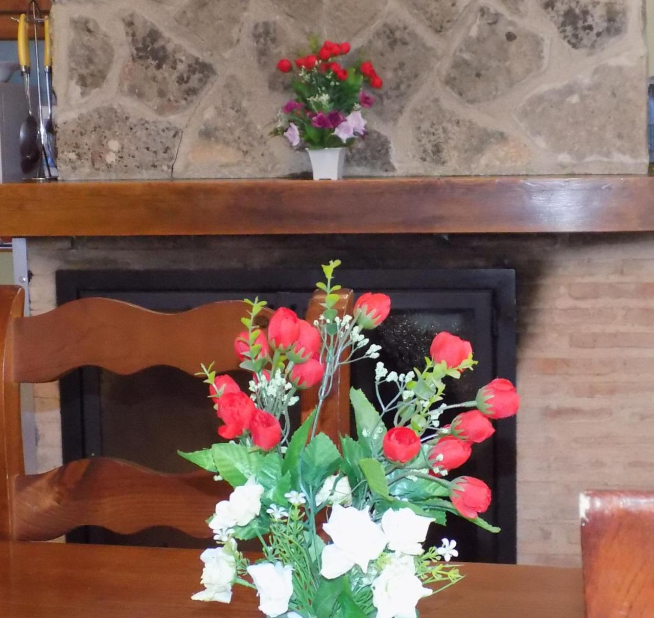 Gasthaus Fuente Del Gamellon Buenache de la Sierra Exterior foto